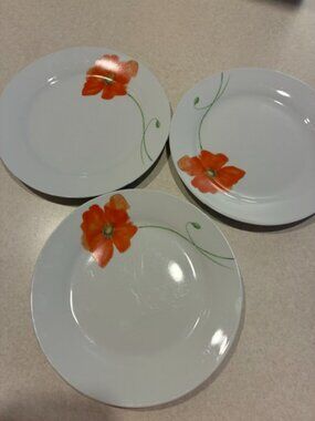 Set of 3 Corsica White Porcelain Orange Poppy 7.5" Salad Dessert Bread Plates